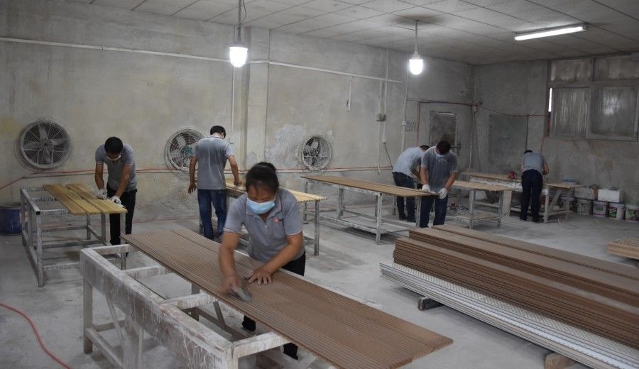 Guangzhou Wuyang Yiguan Acoustic Materials Co., Ltd. উত্পাদক উত্পাদন লাইন