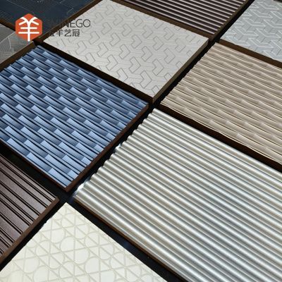 অভ্যন্তরীণ নকশা জন্য 3D মার্জিত এমবসড ভিনিয়ার ওয়াল প্যানেল 2400mm